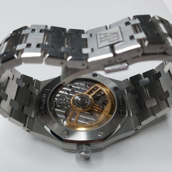 Audemars Piguet Royal Oak 41mm 15500 Basel 2019 SS/SS Black - Picture 13 of 17